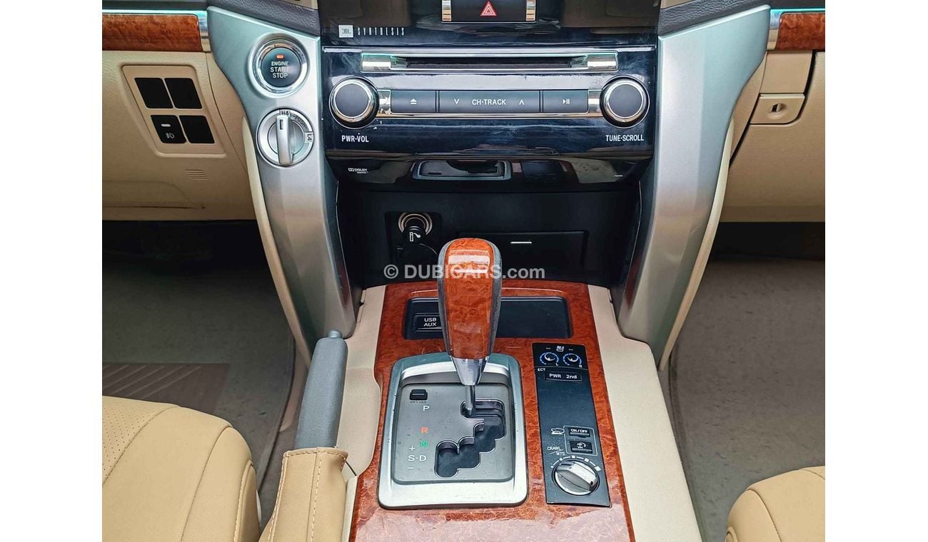 Toyota Land Cruiser VXR / V8 / 22 SHAPE / FULL OPTION (LOT # 53982)