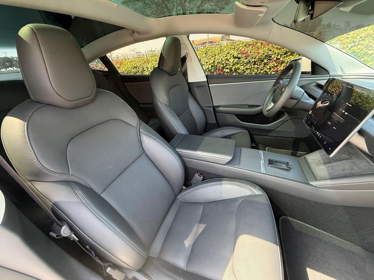 Tesla Model 3 Rear-Wheel Drive OFFER PRICE TESLA MODEL 3 2024 STANDARD GCC AUTOPILOT UNDER WARRANTY