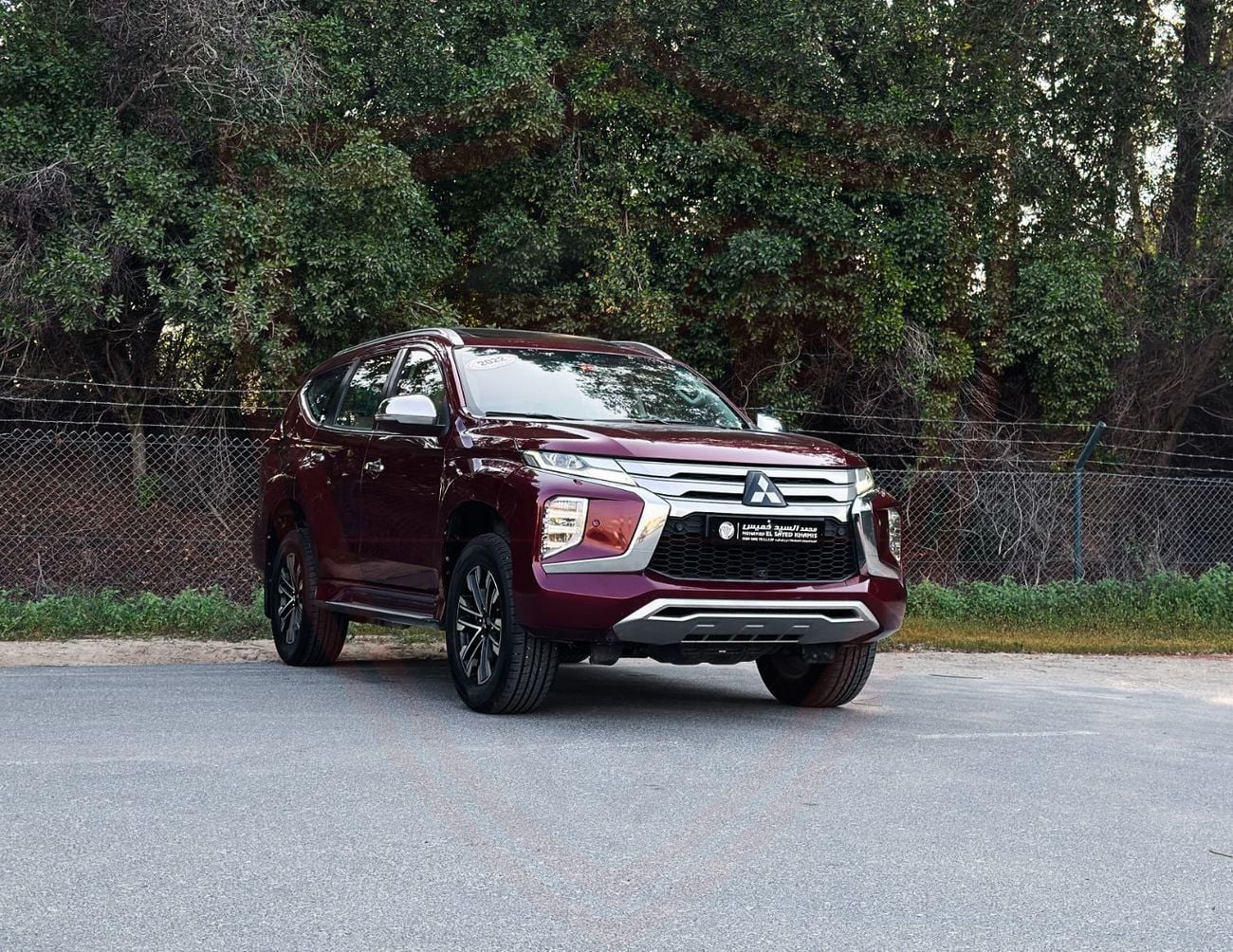 Mitsubishi Montero Sport GLS Premium 3.0L (7 Seater) Mitsubishi Montero Sport | 3.0 L | 2022 | GCC | Accident-Free | In Excel