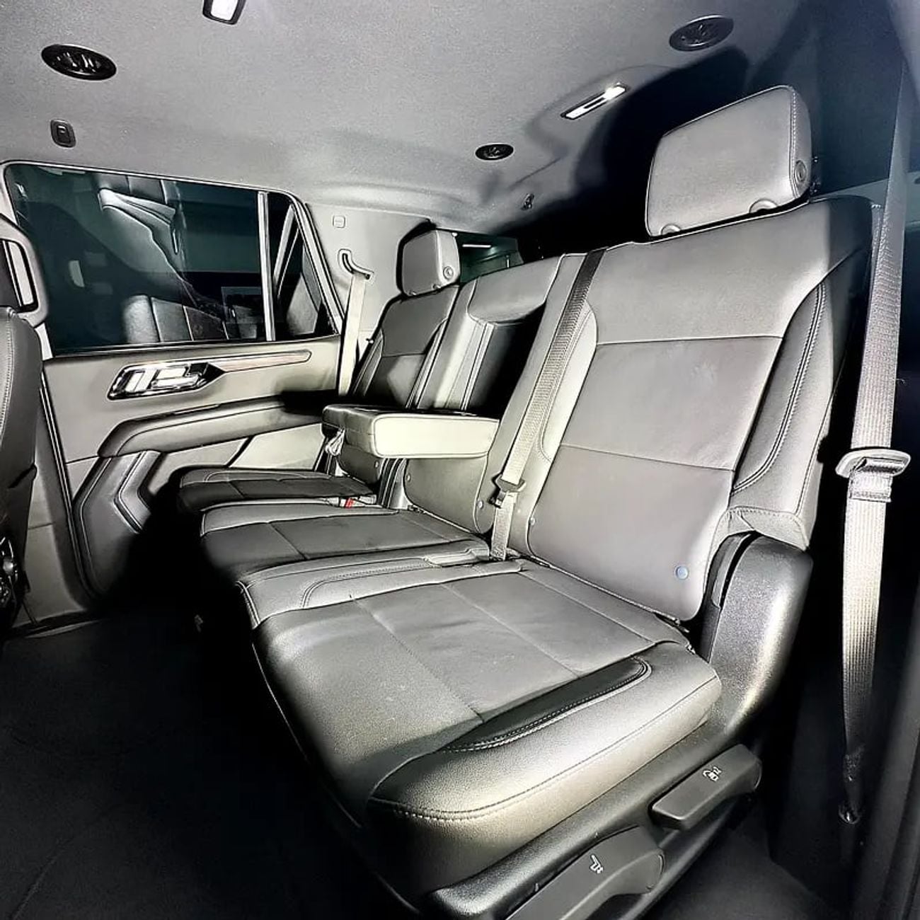 Chevrolet Tahoe LT Z71 5.3L (9 Seater) Z71