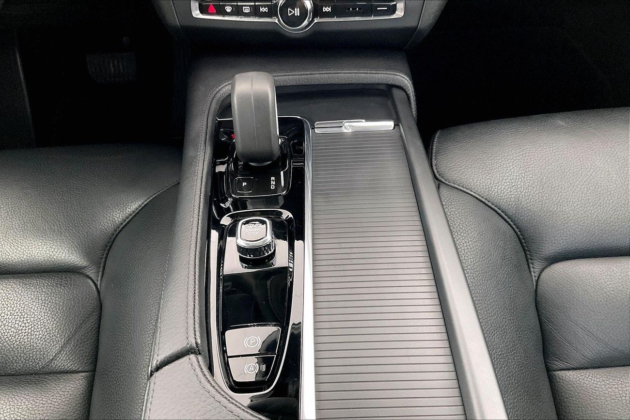 فولفو S90 B5 Momentum | سنة ضمان مجانية | خالية من أضرار الفيضانات