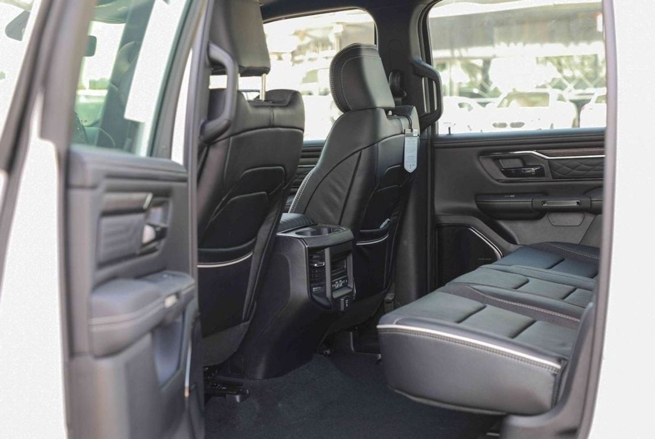 RAM 1500 2025 RAM 1500 LIMITED "Night Edition" 3.0L V6 - GCC - IVORY inside Black | Export Only