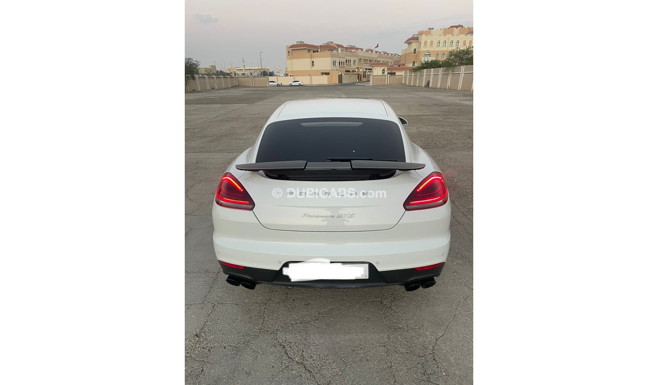 بورش باناميرا