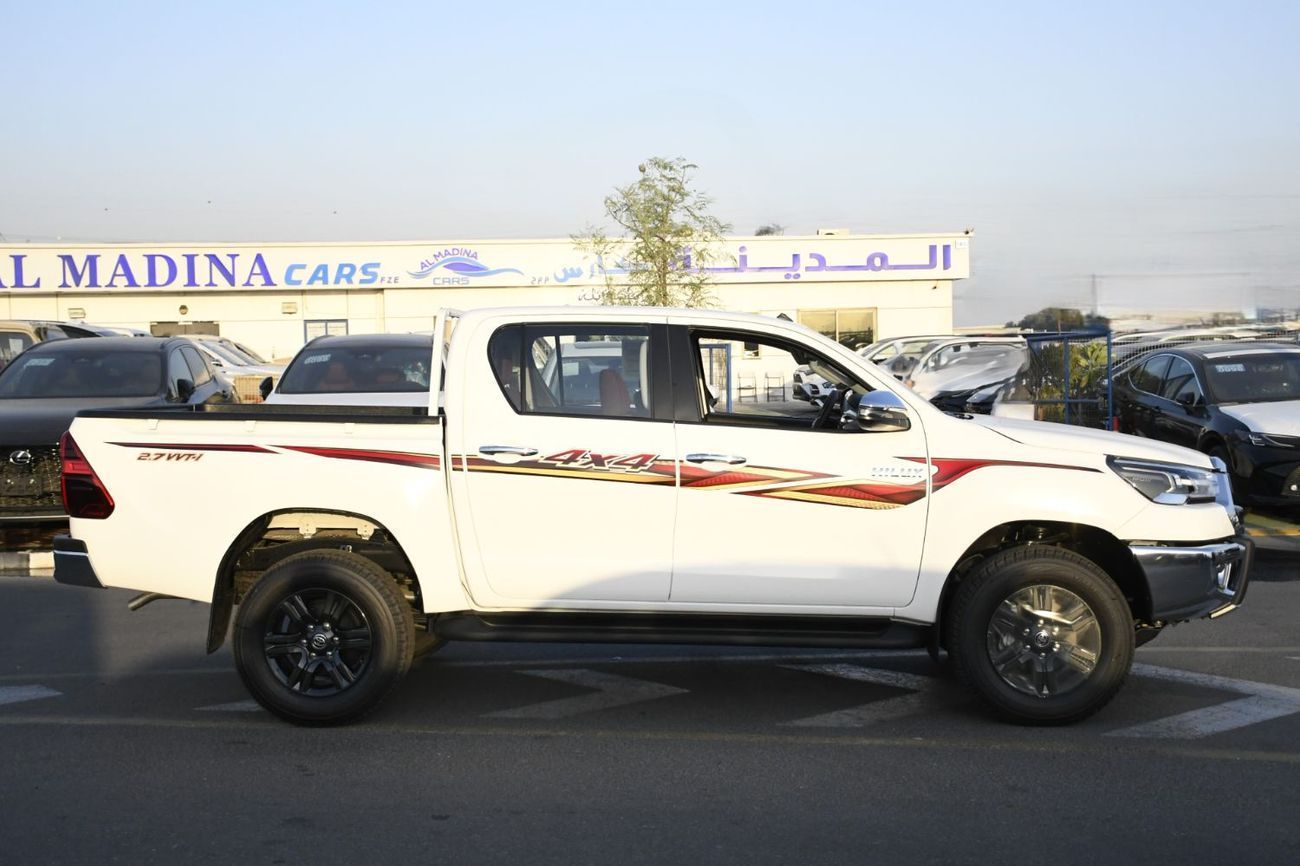 Toyota Hilux 2.7L V4 AT With Air Composer  Push Start Full Option