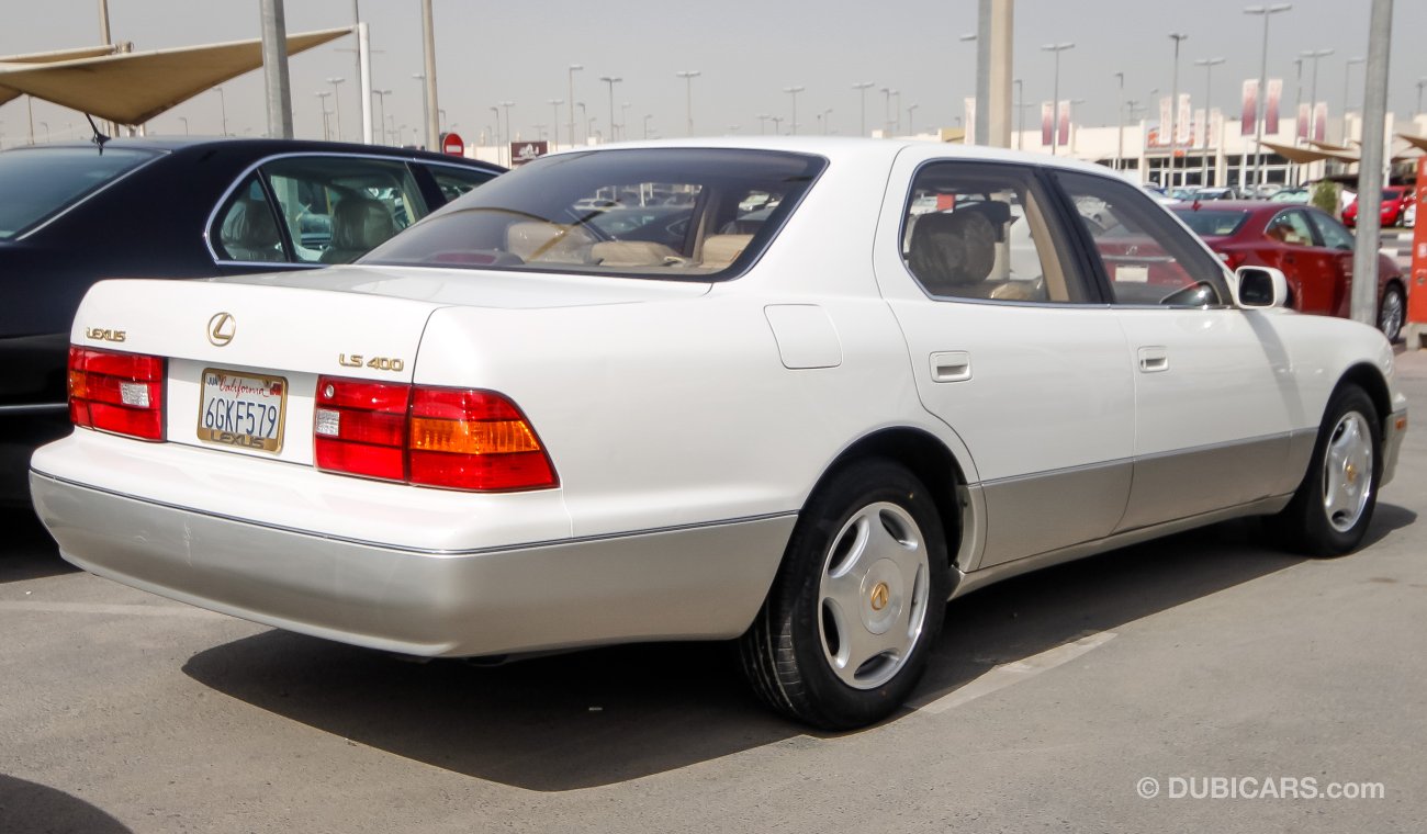 Lexus LS 400