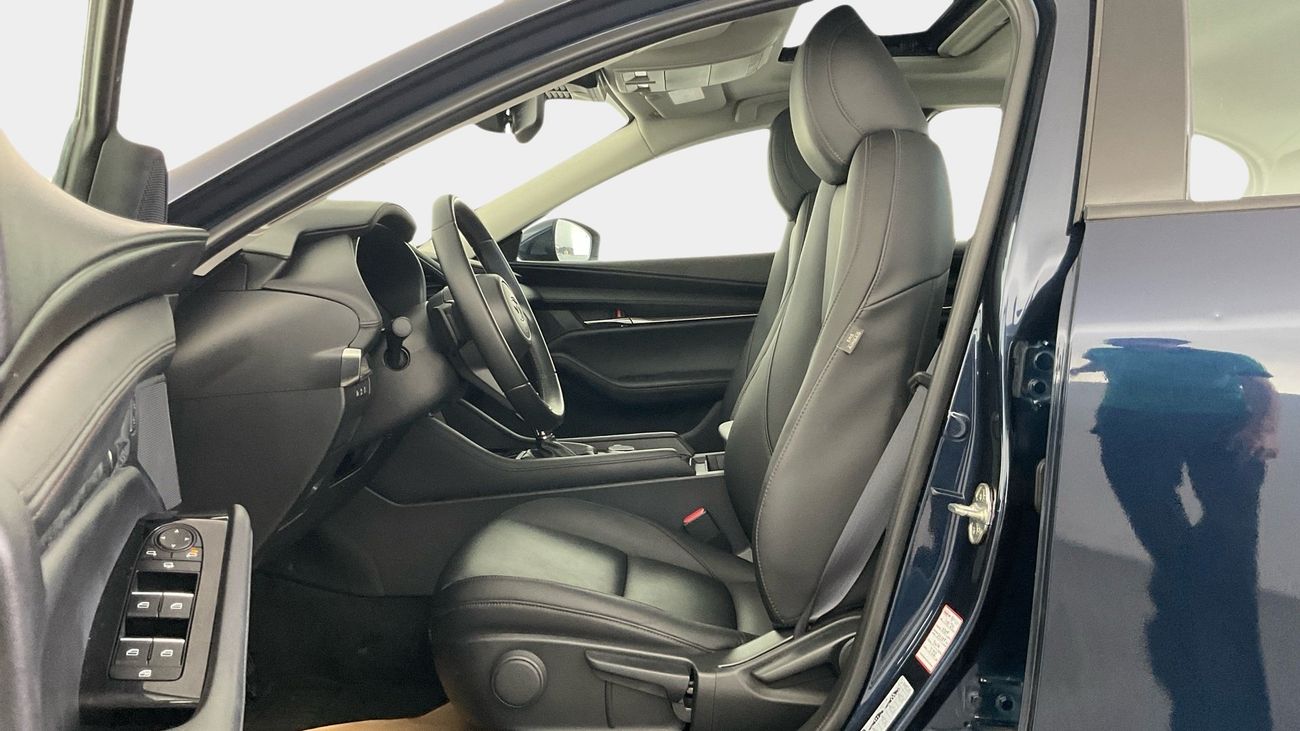 Mazda 3 Evolve | upto AED 20,000 Ramadan Discount | Guaranteed Warranty | 0 Down Payment