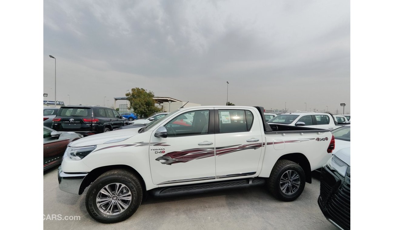 Toyota Hilux Double Cab Pickup  S-GLX 2.4L Diesel 4x4 Automatic