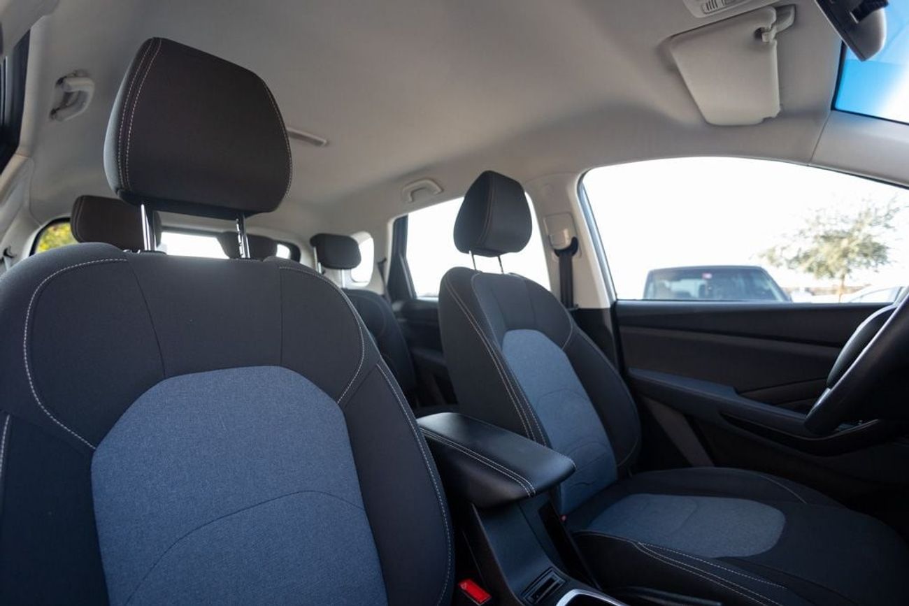 Chevrolet Captiva LS 1.5L (149 HP) (7 Seater)