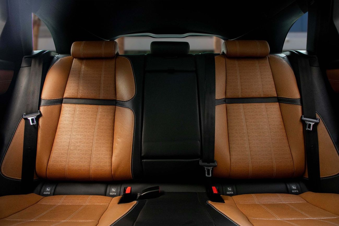 Land Rover Range Rover Velar P250 R-DYNAMIC | 2,644 P.M  | 0% Downpayment | LAND ROVER RANGE ROVER VELAR 2018!