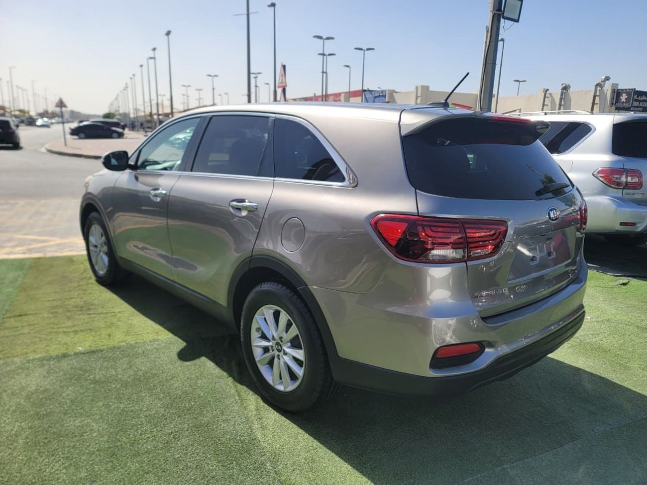 Kia Sorento LX 3.3L