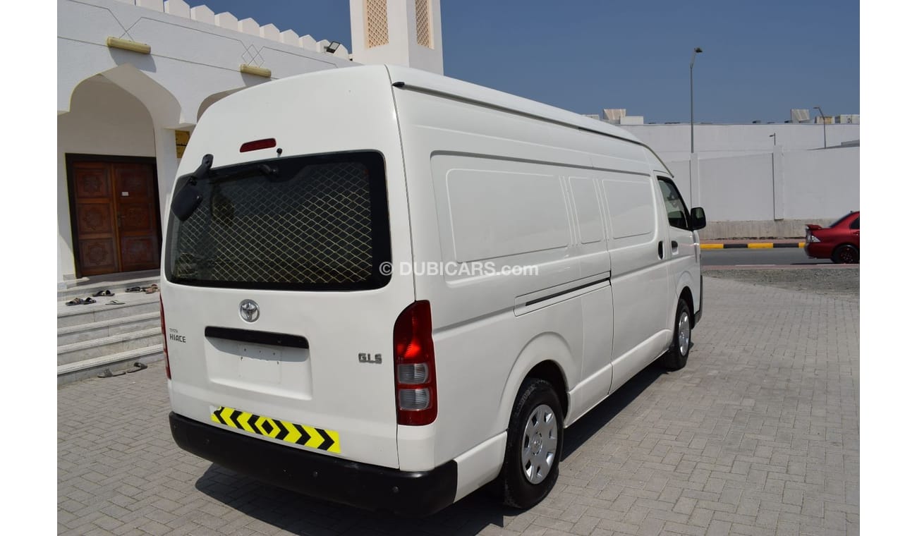 Toyota Hiace GL - High Roof LWB Toyota Hiace Highroof Van, Model:2017. Excellent condition