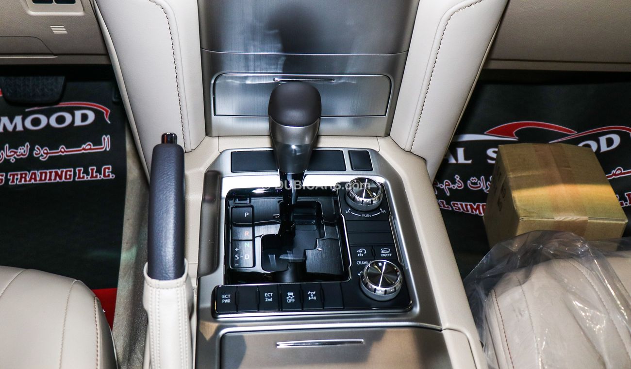 Toyota Land Cruiser VXR V8