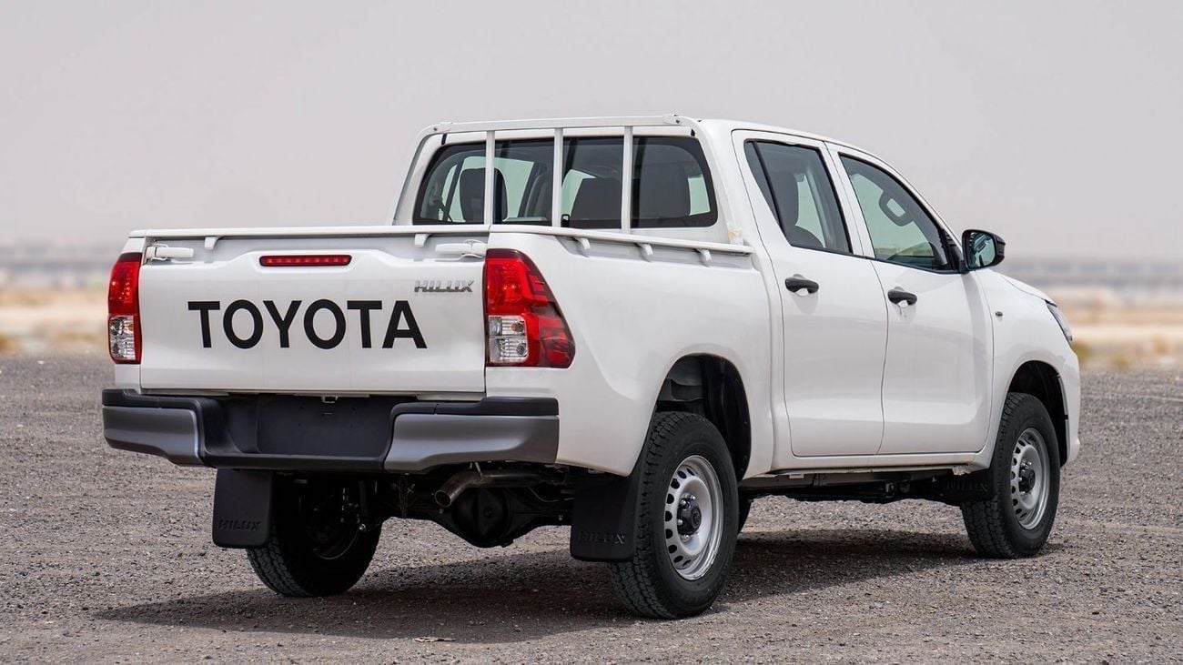 تويوتا هيلوكس GL BAISEC OPTION DIESEL 2.4