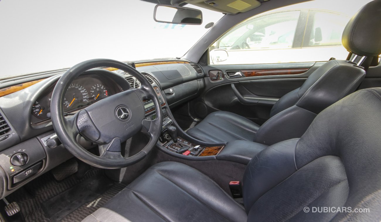 Mercedes-Benz CLK 320