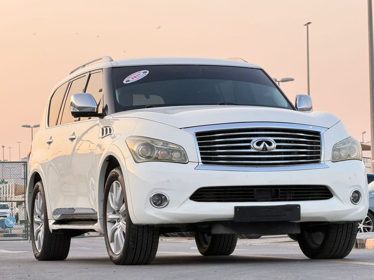 إنفينيتي QX56 فل اوبشن رقم واحد