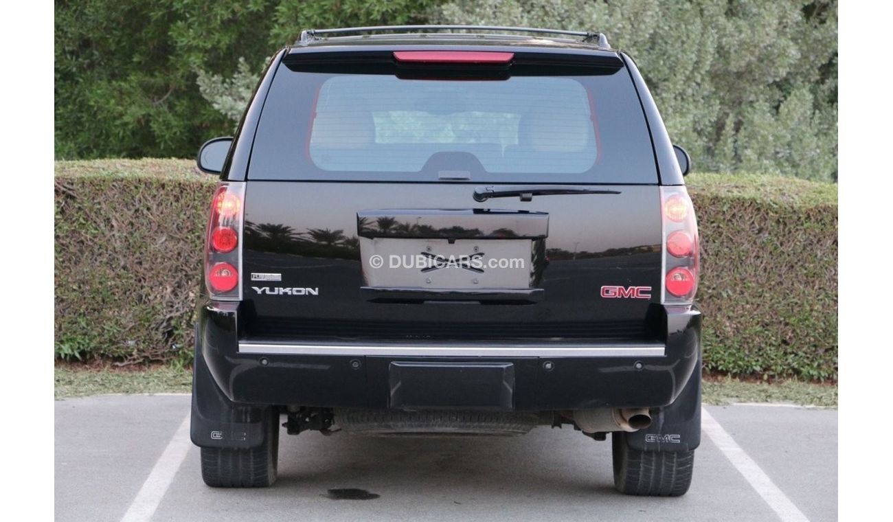 GMC Yukon GMC YUKON DENALE 2011 GCC