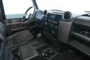 Land Rover Defender 110
