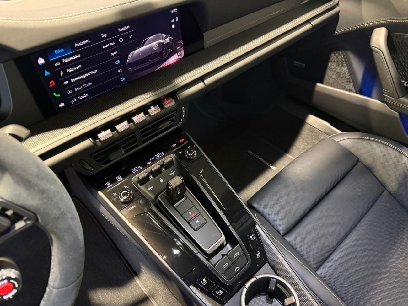 Porsche 911 Turbo S (992)