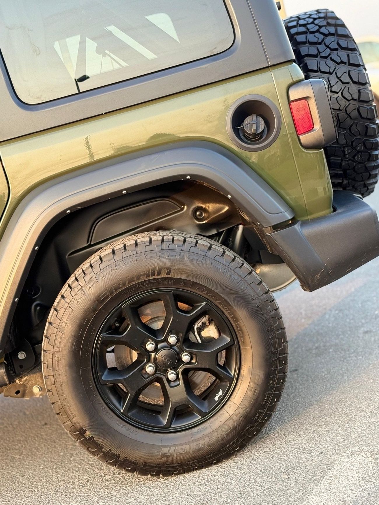 Jeep Wrangler Unlimited Sport S 2.0L A/T