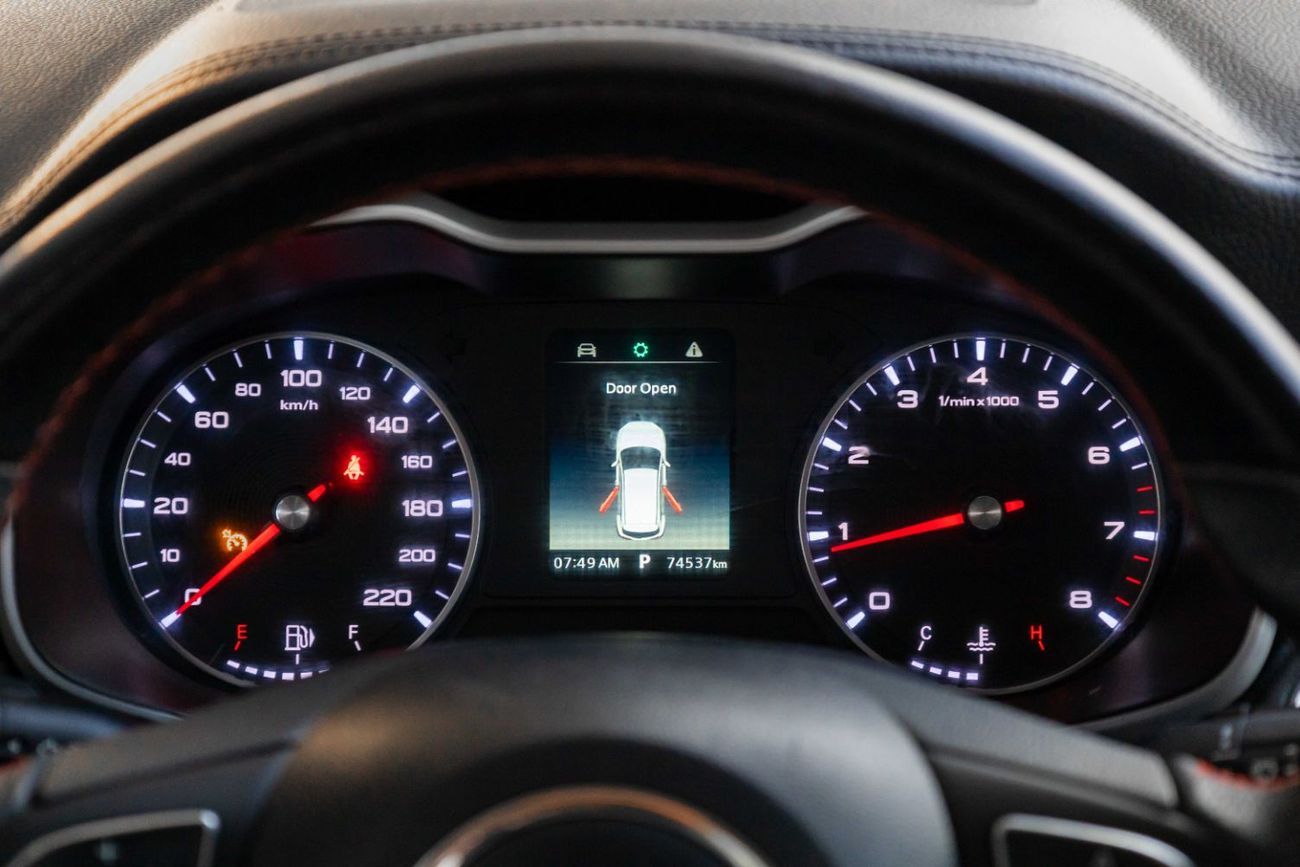 أم جي ZS Std 1.5L