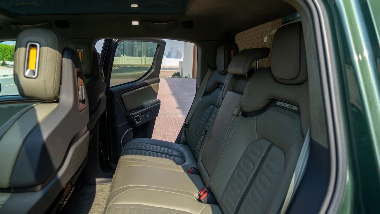 ريفيان R1T Adventure | Large Battery | Full Options | Very Clean and Low Mileage