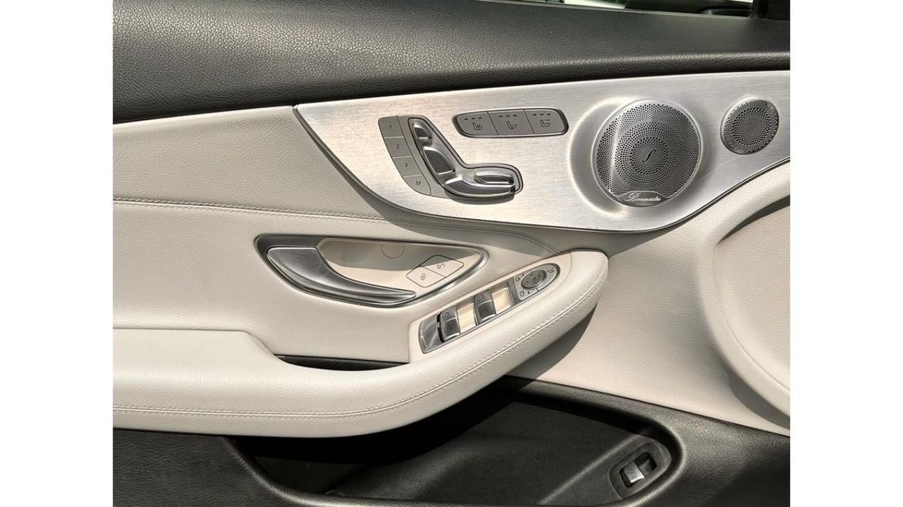 Mercedes-Benz C 300 Coupe