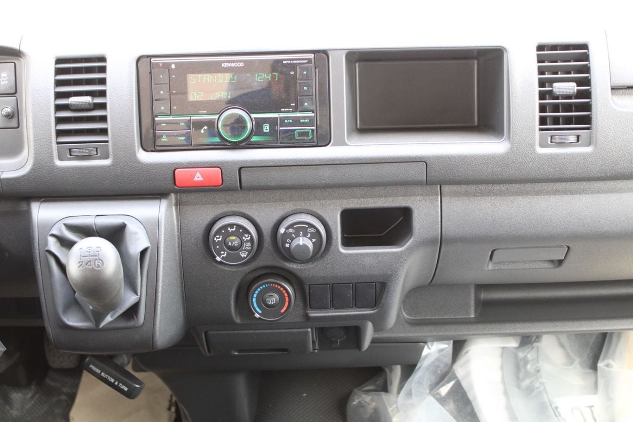 Toyota Hiace DX TOYOTA HIACE 2.7L PETROL 3 SEATER CARGO HIGH ROOF MANUAL