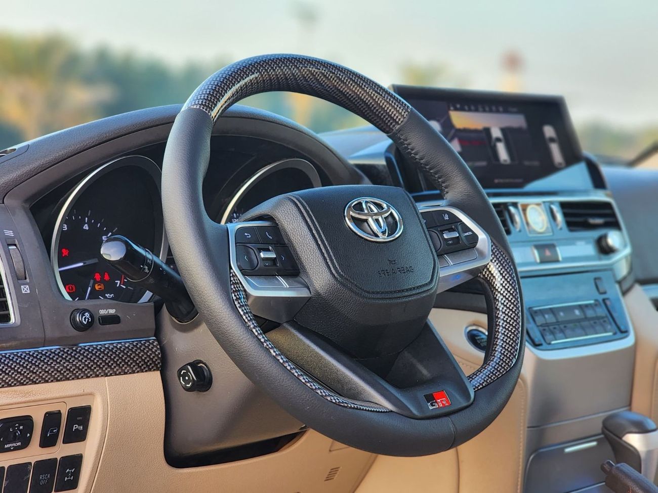 Toyota Land Cruiser VXR V8 VX.R upgrade 2022 full options