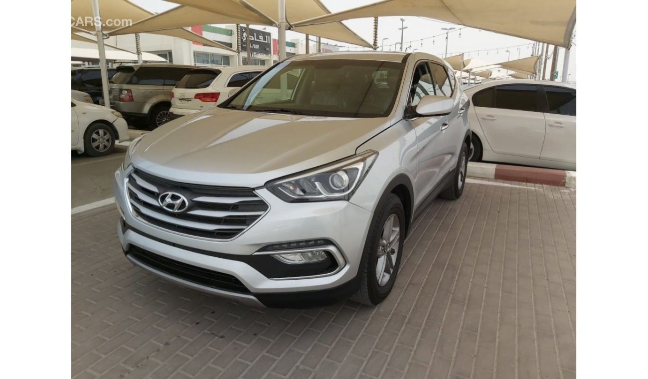 Hyundai Santa Fe GLS GLS 2018 Hyundai Santa-FE, Sports Edition, Clean car, Metallic Silver Color