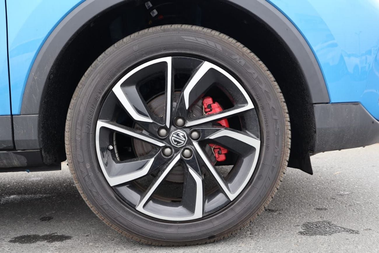 MG ZS 2025 MG ZS 1.5L AT Full option Luxury International Spec