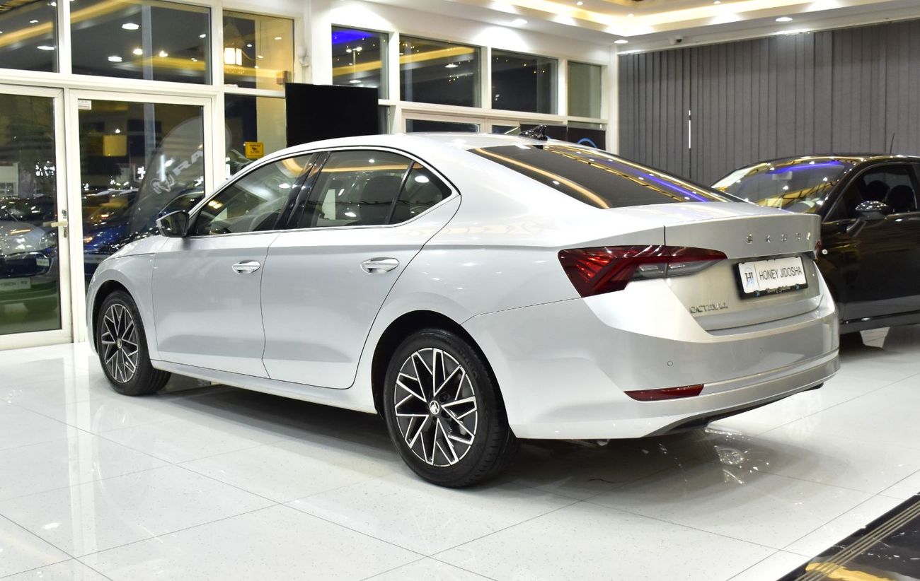 سكودا أوكتافيا EXCELLENT DEAL for our Skoda Octavia ( 2021 Model ) in Silver Color GCC Specs