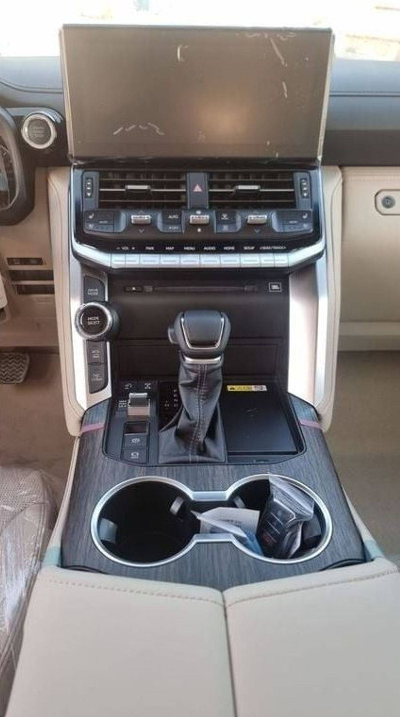 Toyota Land Cruiser LC300 VXR 3.3L DSL 2025YM