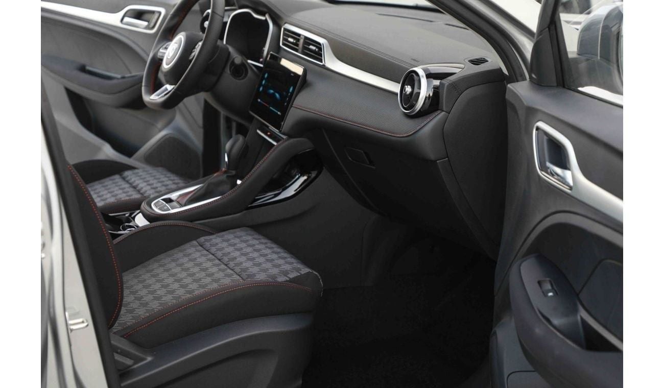 MG ZS 2025 MG ZS STANDARD 1.5 - SILVER inside BLACK | Export Price