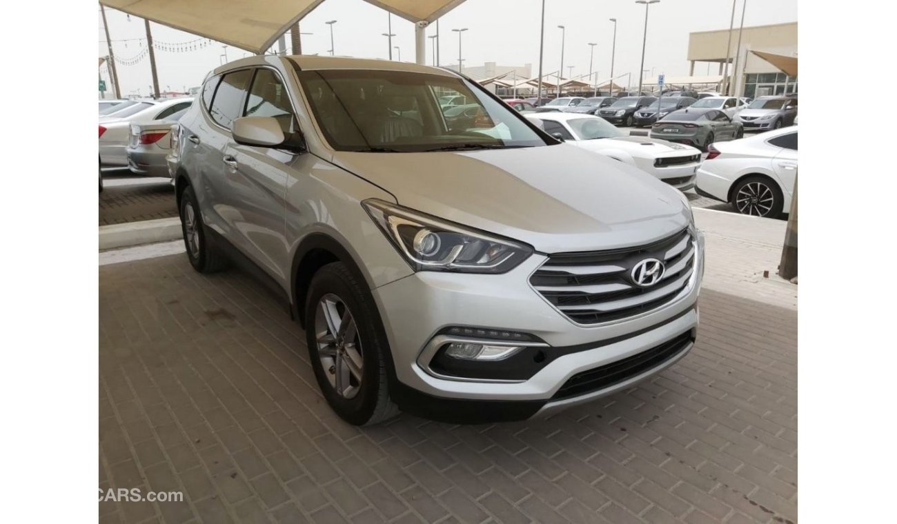 Hyundai Santa Fe GLS GLS 2018 Hyundai Santa-FE, Sports Edition, Clean car, Metallic Silver Color