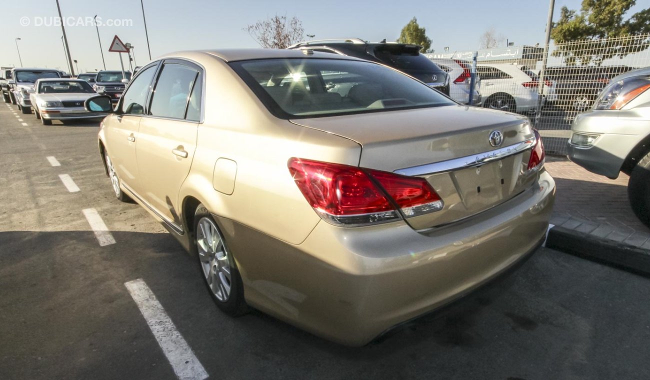 تويوتا افالون