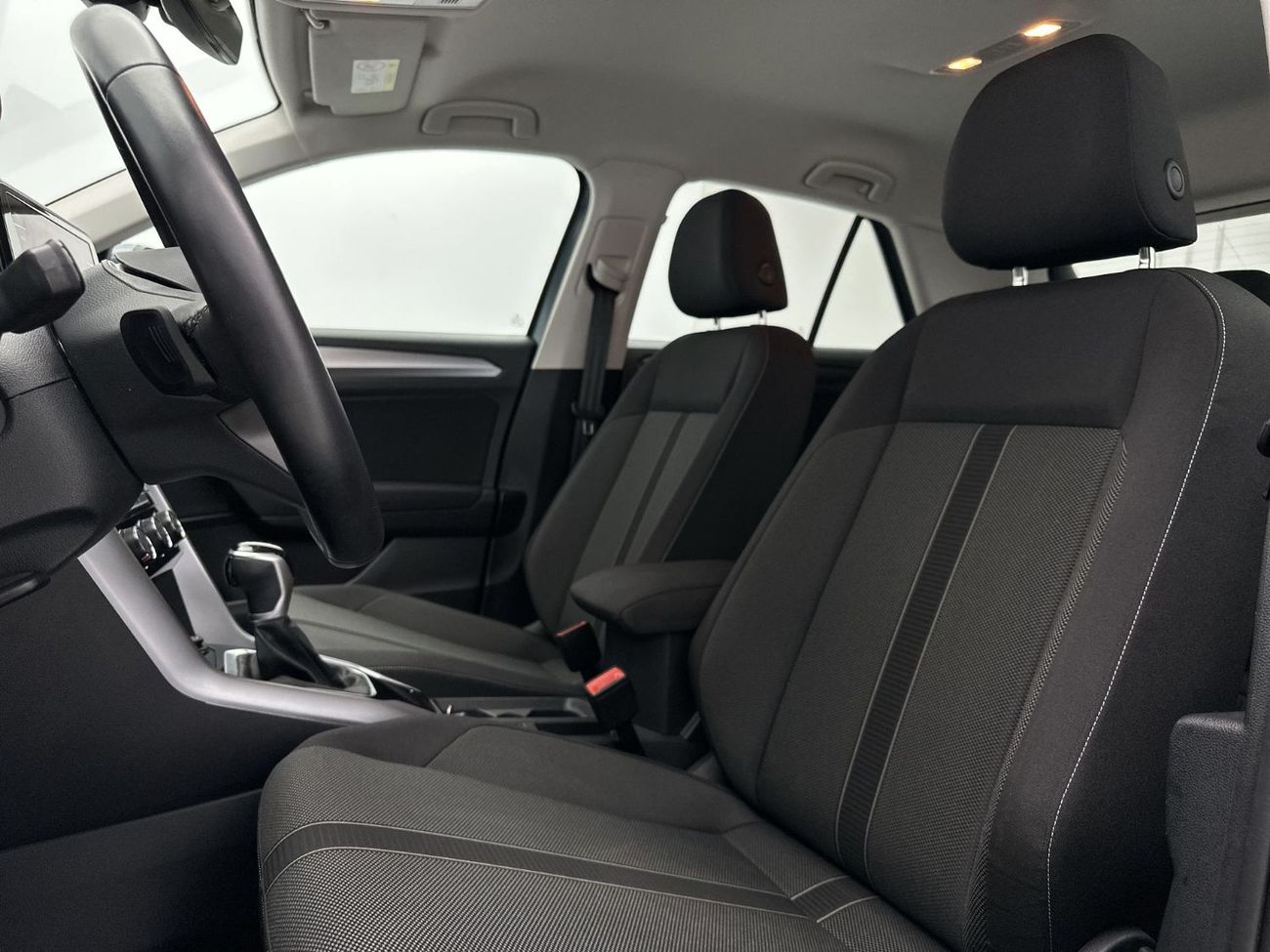 فولكس واجن T ROC Life 1.4L