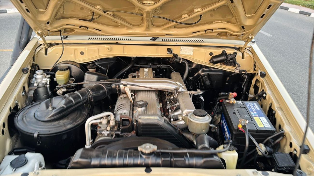 Toyota Land Cruiser 70 HARD TOP | RHD | 4.2L DIESEL ENGINE | MANUAL TRANSMISSION | AIR SNORKEL | PREMIUM BULL BAR INSTALLED
