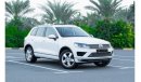 Volkswagen Touareg SEL AED 2,443/month 2016 | VOLKSWAGEN | TOUAREG GCC | SERVICE CONTRACT: 2 YEAR OR 30,000KM | V08593