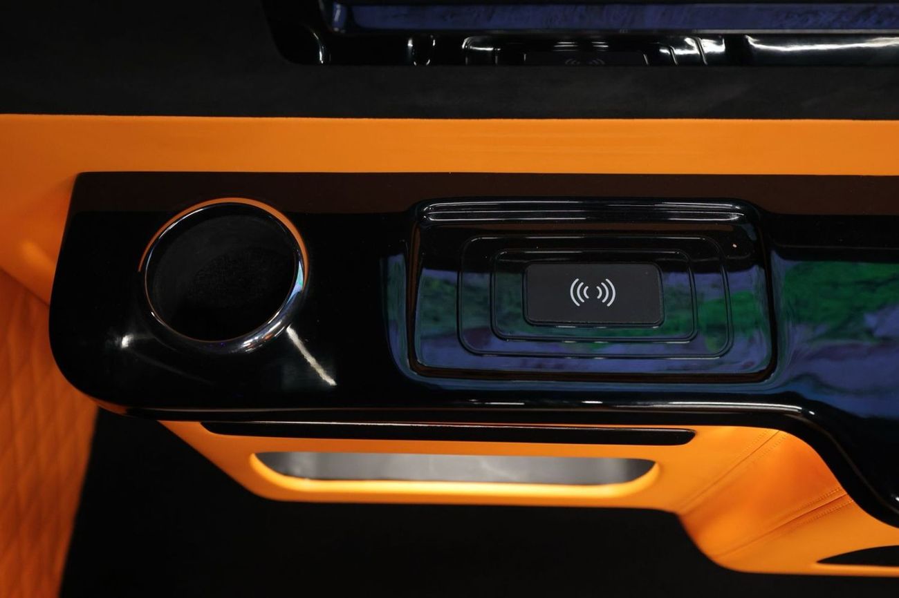 Toyota Hiace GL -High Roof Commuter 3.5L A/T VIP REAR 7 SEATER WITH PARTITON