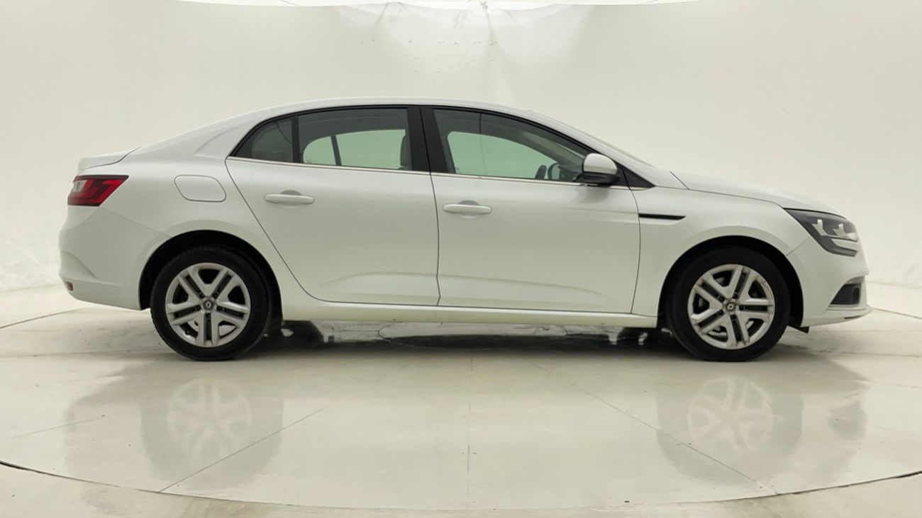 رينو ميجان PE 1.6 | بدون دفعة مقدمة | اختبار القيادة في المنزل