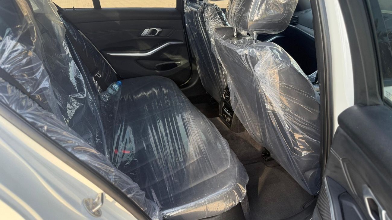 بي أم دبليو 330i Export from Australia