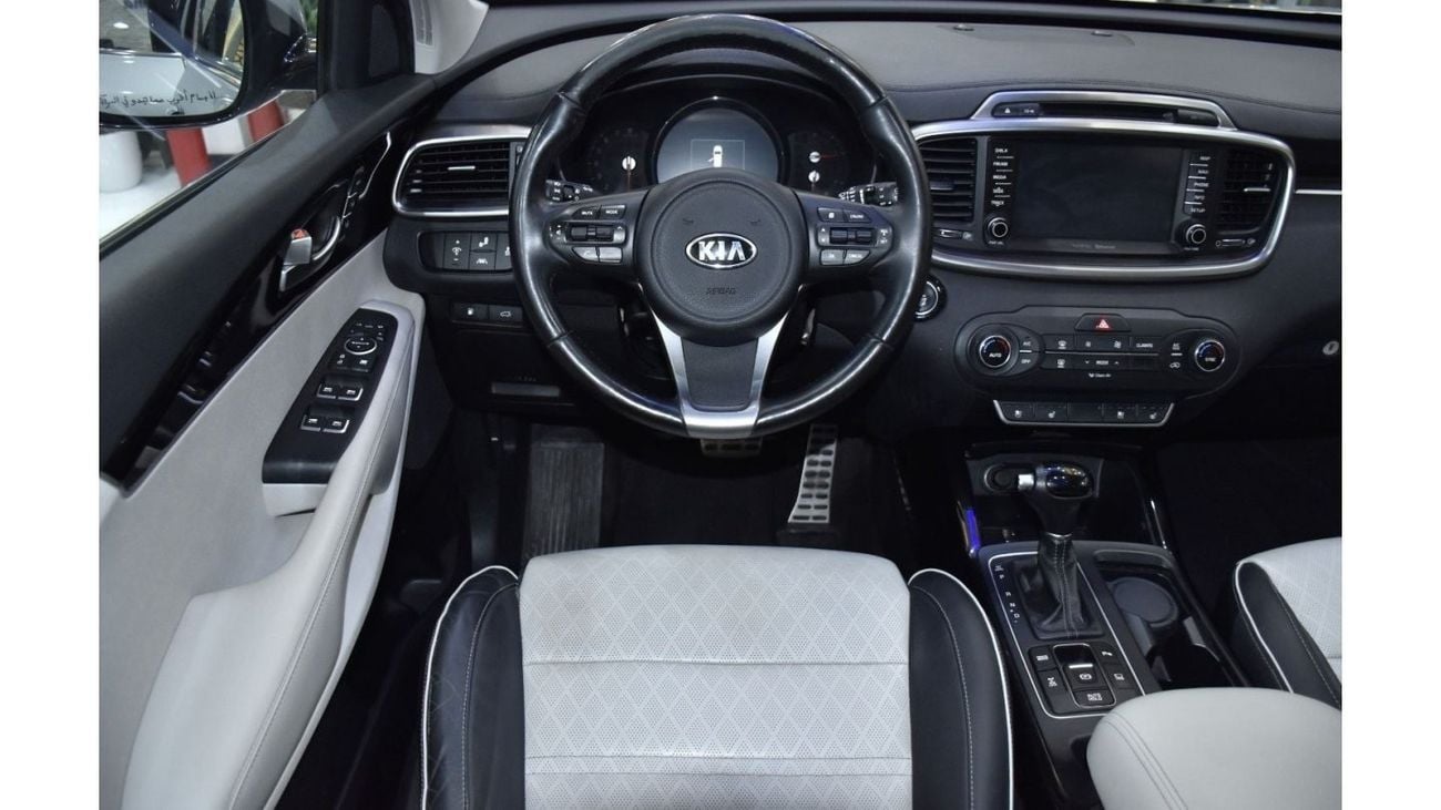 Kia Sorento EXCELLENT DEAL for our KIA Sorento AWD V6 ( 2016 Model ) in Silver Color GCC Specs