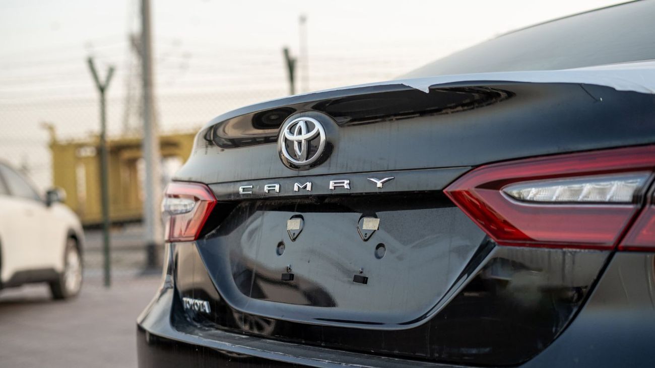 Toyota Camry XLE 2.5L XLE Executive 2.5L Petrol [FOR EXPORT TO AFRICA ONLY]