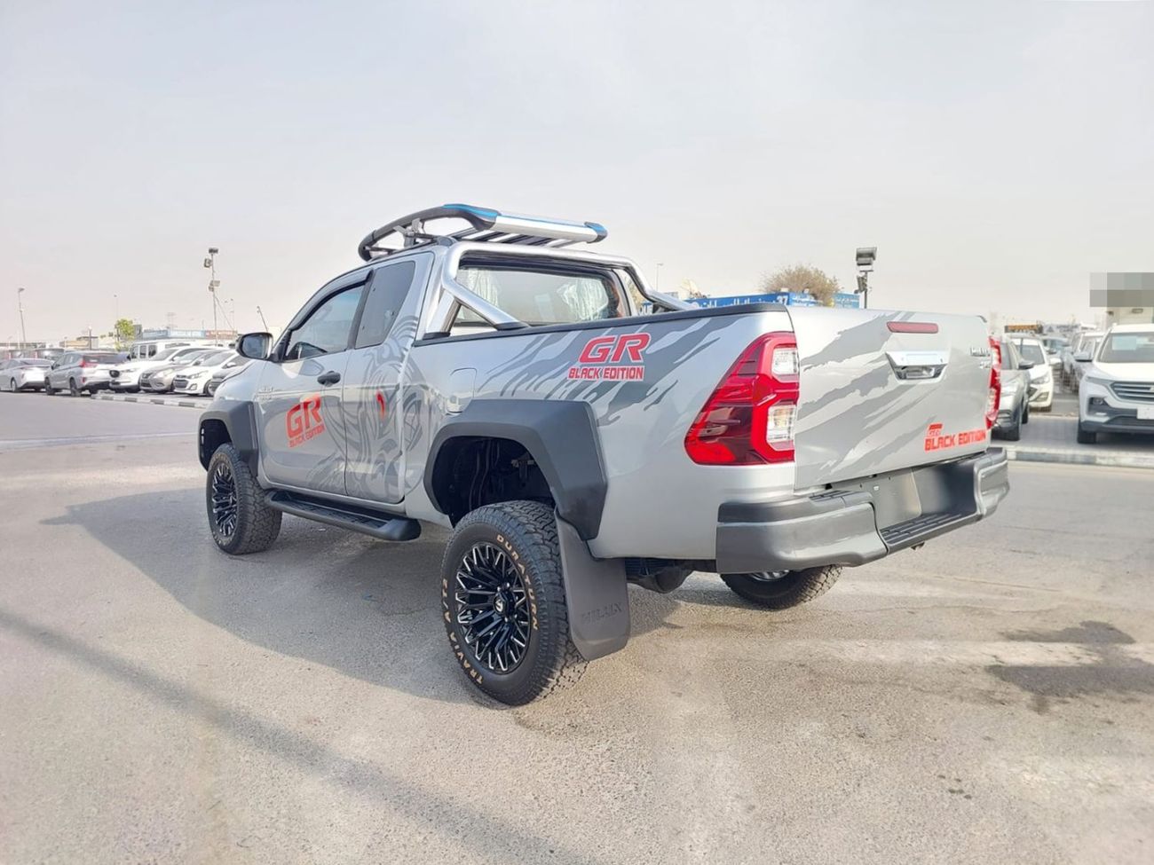 Toyota Hilux TOYOTA HILUX GR PICK UP RHD 2019 MODEL 2.8 L DIESEL AUTOMATIC(PM67606)