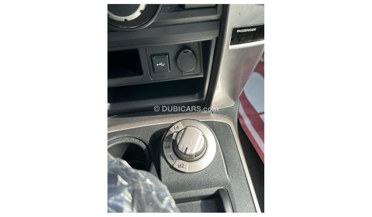 Toyota 4Runner 2021 SR5 PREMIUM PUSH START 7 SEATS 4x4 USA IMPORTED
