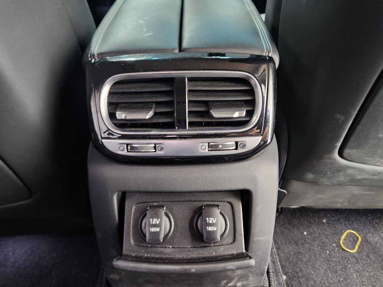 جينيسس G90 Platinum 3.8L RWD