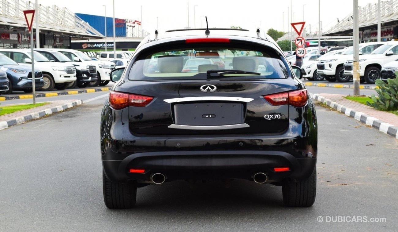 Infiniti QX70 3.7