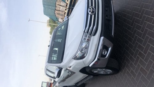 Toyota Hilux 2.7