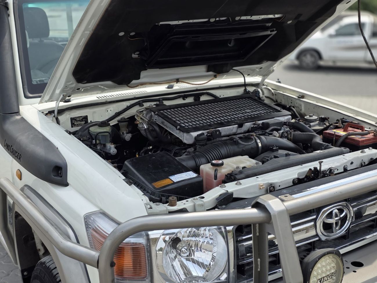 تويوتا لاند كروزر بيك آب TOYOTA LAND CRUISER PICK UP  DIESEL RHD
