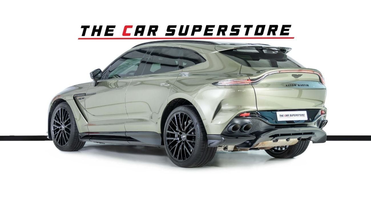 أستون مارتن DBX 